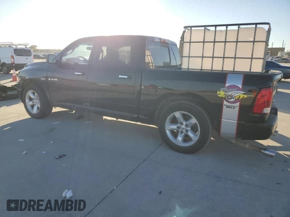 ✅ 2009 Dodge 1500 SLT • VIN: 1D3HB13T99S733116 • Lot: 81619814. Wystawiony na Copart z przebiegiem Nie podano. Bezpłatny archiwum sprzedaży aukcyjnych z USA i szczegółowy raport historii pojazdu na DreamBid. Zdjęcie 2.