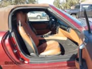 ✅ 2006 Mazda MX-5 Miata MX-5 • VIN: JM1NC25F260120719 • Lot: 43504805. Wystawiony na IAAI z przebiegiem 159 993 mil. Bezpłatny archiwum sprzedaży aukcyjnych z USA i szczegółowy raport historii pojazdu na DreamBid. Zdjęcie 5.