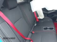 ✅ 2025 Honda Civic Type R • VIN: JHMFL5G4XSX003424 • Lot: 43160543. Wystawiony na IAAI z przebiegiem 3 299 mil. Bezpłatny archiwum sprzedaży aukcyjnych z USA i szczegółowy raport historii pojazdu na DreamBid. Zdjęcie 8.