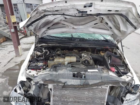 ✅ 2002 Ford F-350 XL • VIN: 1FTSW31F42EA44133 • Lot: 43726558. Listed on IAAI with 317,044 mi. Free auction sales archive from the USA and detailed vehicle history report at DreamBid. Image 10.