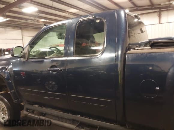 ✅ 2012 Chevrolet Silverado 2500HD LTZ • VIN: 1GC2KYCG5CZ204965 • Lot: 40233599. Listed on IAAI with 133,884 mi. Free auction sales archive from the USA and detailed vehicle history report at DreamBid. Image 15.