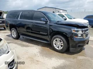✅ 2020 Chevrolet Suburban LT • VIN: 1GNSKHKC2LR113206 • Lot: 65188774. Wystawiony na Copart z przebiegiem 108 904 mil. Bezpłatny archiwum sprzedaży aukcyjnych z USA i szczegółowy raport historii pojazdu na DreamBid. Zdjęcie 4.