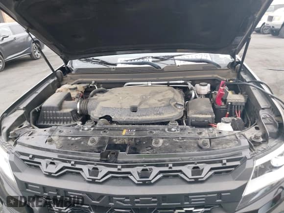 ✅ 2022 Chevrolet Colorado 4WD ZR2 • VIN: 1GCGTEEN0N1110426 • Lot: 42519944. Listed on IAAI with 41,261 mi. Free auction sales archive from the USA and detailed vehicle history report at DreamBid. Image 10.