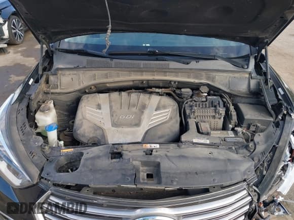 ✅ 2017 Hyundai Santa Fe SE • VIN: KM8SMDHF0HU172039 • Lot: 43480124. Wystawiony na IAAI z przebiegiem 161 921 mil. Bezpłatny archiwum sprzedaży aukcyjnych z USA i szczegółowy raport historii pojazdu na DreamBid. Zdjęcie 10.