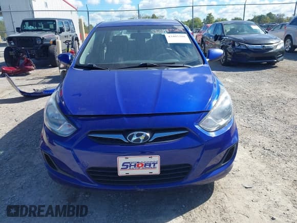 ✅ 2013 Hyundai Accent GLS • VIN: KMHCT4AE7DU447425 • Lot: 43405208. Listed on IAAI with 130,197 mi. Free auction sales archive from the USA and detailed vehicle history report at DreamBid. Image 13.