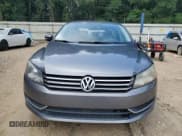 ✅ 2013 Volkswagen Passat S • VIN: 1VWAP7A34DC012297 • Lot: 60635515. Listed on Copart with 157,647 mi. Free auction sales archive from the USA and detailed vehicle history report at DreamBid. Image 5.