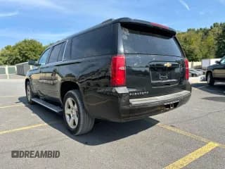 ✅ 2015 Chevrolet Suburban LTZ • VIN: 1GNSKKKC4FR132616 • Lot: 72181464. Wystawiony na Copart z przebiegiem 224 217 mil. Bezpłatny archiwum sprzedaży aukcyjnych z USA i szczegółowy raport historii pojazdu na DreamBid. Zdjęcie 2.