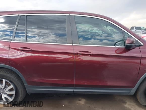 ✅ 2019 Honda Pilot EX • VIN: 5FNYF5H33KB036346 • Lot: 43504285. Listed on IAAI with 83,252 mi. Free auction sales archive from the USA and detailed vehicle history report at DreamBid. Image 13.