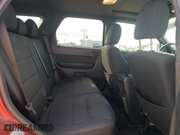 ✅ 2012 Ford Escape XLT • VIN: 1FMCU9DG3CKA84669 • Лот: 85085994. Опубликован ранее на Copart с пробегом 162 629 миль. Бесплатный доступ к архиву аукционных продаж из США и подробный отчёт об истории автомобиля на DreamBid. Изображение 11.