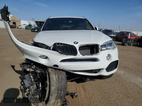 ✅ 2017 BMW X5 xDrive50i • VIN: 5UXKR6C30H0J84941 • Lot: 52747825. Listed on Copart with Not provided. Free auction sales archive from the USA and detailed vehicle history report at DreamBid. Image 5.