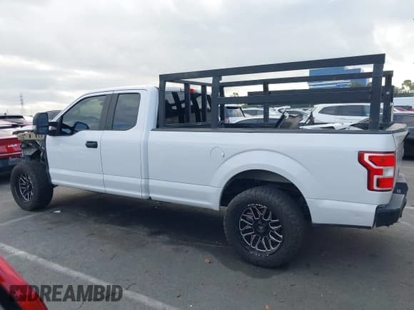 ✅ 2018 Ford F-150 XL • VIN: 1FTEX1CP4JKG11428 • Lot: 43738234. Listed on IAAI with 155,454 mi. Free auction sales archive from the USA and detailed vehicle history report at DreamBid. Image 15.