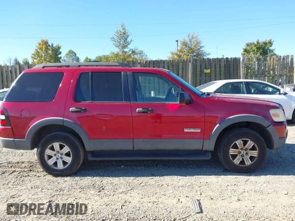 ✅ 2006 Ford Explorer XLT • VIN: 1FMEU73E96UA59734 • Lot: 43453485. Listed on IAAI with 195,808 mi. Free auction sales archive from the USA and detailed vehicle history report at DreamBid. Image 13.