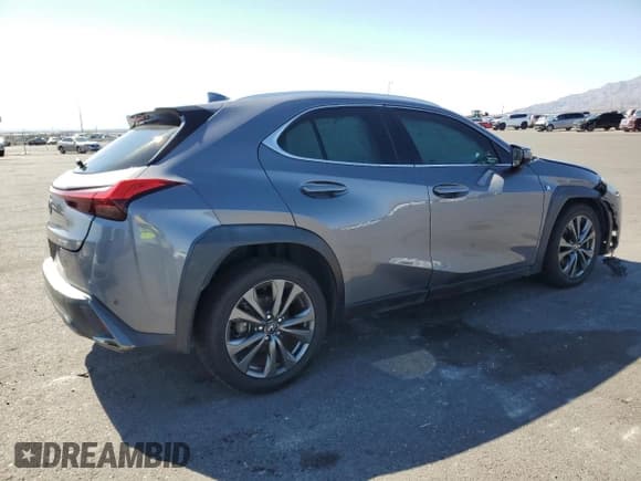 ✅ 2019 Lexus UX 200 • VIN: JTHY3JBH3K2007257 • Lot: 80693675. Wystawiony na Copart z przebiegiem 116 043 mil. Bezpłatny archiwum sprzedaży aukcyjnych z USA i szczegółowy raport historii pojazdu na DreamBid. Zdjęcie 3.