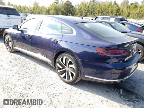 ✅ 2019 Volkswagen Arteon SEL Premium R-Line • VIN: WVWTR7AN4KE000160 • Lot: 71492824. Listed on Copart with 34,518 mi. Free auction sales archive from the USA and detailed vehicle history report at DreamBid. Image 2.