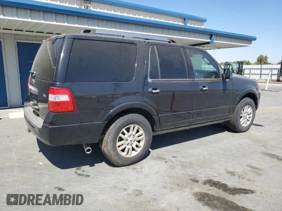 ✅ 2013 Ford Expedition Limited • VIN: 1FMJU2A50DEF58868 • Lot: 68730255. Wystawiony na Copart z przebiegiem 192 544 mil. Bezpłatny archiwum sprzedaży aukcyjnych z USA i szczegółowy raport historii pojazdu na DreamBid. Zdjęcie 3.