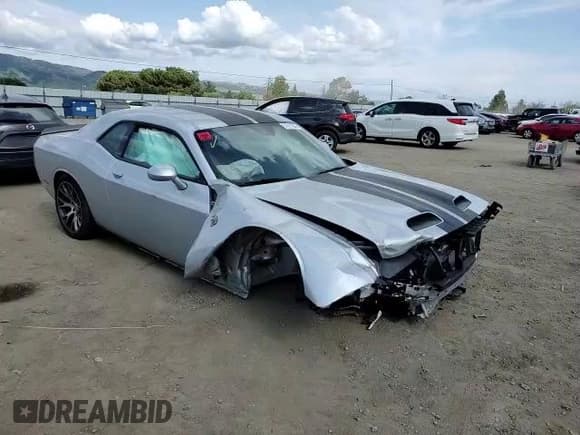 ✅ 2022 Dodge Challenger SRT Hellcat Redeye Widebody • VIN: 2C3CDZL98NH136934 • Lot: 51517693. Wystawiony na Copart z przebiegiem 4 178 mil. Bezpłatny archiwum sprzedaży aukcyjnych z USA i szczegółowy raport historii pojazdu na DreamBid. Zdjęcie 11.