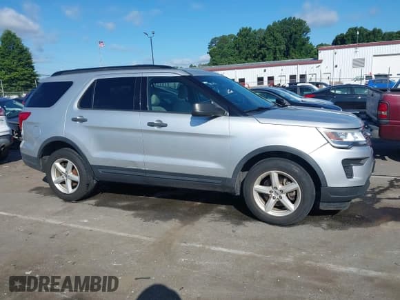 ✅ 2019 Ford Explorer • VIN: 1FM5K7B80KGA18578 • Lot: 42408067. Listed on IAAI with 124,938 mi. Free auction sales archive from the USA and detailed vehicle history report at DreamBid. Image 13.