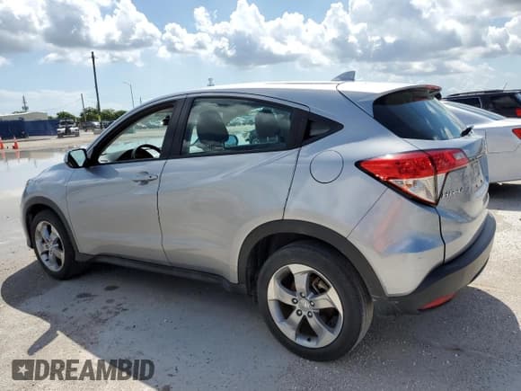 ✅ 2021 Honda HR-V LX • VIN: 3CZRU5H30MM730415 • Лот: 84898505. Опубликован ранее на Copart с пробегом 47 375 миль. Бесплатный доступ к архиву аукционных продаж из США и подробный отчёт об истории автомобиля на DreamBid. Изображение 2.