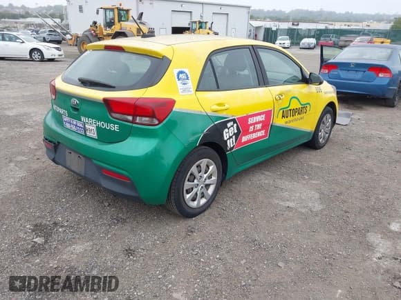 ✅ 2018 Kia Rio S • VIN: 3KPA25AB8JE059432 • Лот: 43196375. Опубликован ранее на IAAI с пробегом 220 312 миль. Бесплатный доступ к архиву аукционных продаж из США и подробный отчёт об истории автомобиля на DreamBid. Изображение 4.