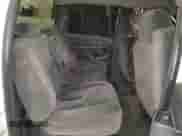 2005 Chevrolet Silverado 2500HD LT с VIN 1GCHK232X5F896009, выставлен на аукционе Copart как лот 82558055 с пробегом 153 391 миль миль и Списание • Salvage title. История ставок и продаж доступна на DreamBid. Изображение 10.