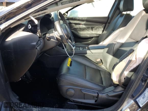 ✅ 2020 Mazda 3 Select • VIN: 3MZBPACLXLM132763 • Lot: 51661915. Listed on Copart with 60,739 mi. Free auction sales archive from the USA and detailed vehicle history report at DreamBid. Image 7.