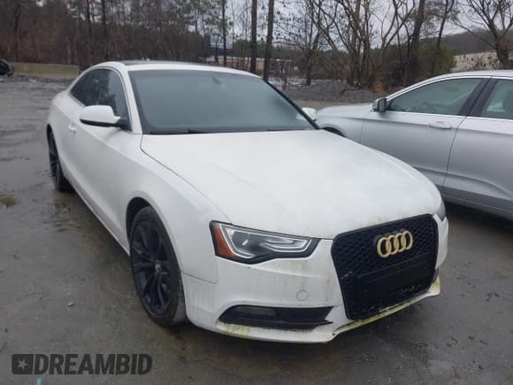 ✅ 2014 Audi A5 Premium Plus • VIN: WAULFAFRXEA012209 • Лот: 43820403. Опубликован ранее на IAAI с пробегом 131 404 миль. Бесплатный доступ к архиву аукционных продаж из США и подробный отчёт об истории автомобиля на DreamBid. Изображение 1.