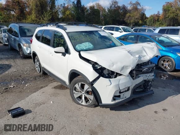 ✅ 2022 Subaru Ascent Premium • VIN: 4S4WMACD3N3442825 • Lot: 43557148. Listed on IAAI with 62,990 mi. Free auction sales archive from the USA and detailed vehicle history report at DreamBid. Image 1.