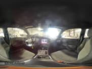 ✅ 2014 Dodge Charger RT Plus • VIN: 2C3CDXDT2EH372395 • Lot: 87417875. Wystawiony na Copart z przebiegiem 89 954 mil. Bezpłatny archiwum sprzedaży aukcyjnych z USA i szczegółowy raport historii pojazdu na DreamBid. Zdjęcie 14.