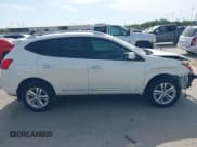 ✅ 2013 Nissan Rogue SV • VIN: JN8AS5MT7DW543143 • Lot: 42246109. Wystawiony na IAAI z przebiegiem 53 726 mil. Bezpłatny archiwum sprzedaży aukcyjnych z USA i szczegółowy raport historii pojazdu na DreamBid. Zdjęcie 14.