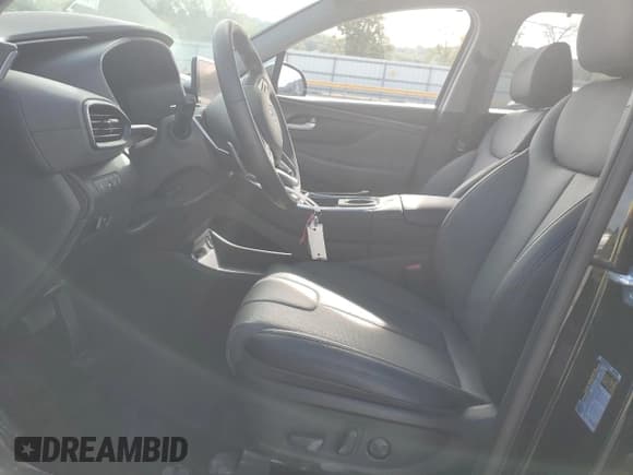 ✅ 2023 Hyundai Santa Fe SEL • VIN: 5NMS34AJ7PH598659 • Lot: 71946974. Wystawiony na Copart z przebiegiem 2 240 mil. Bezpłatny archiwum sprzedaży aukcyjnych z USA i szczegółowy raport historii pojazdu na DreamBid. Zdjęcie 7.