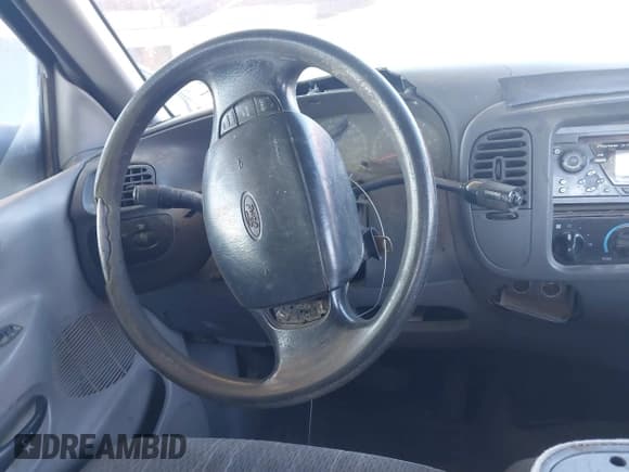 ✅ 1998 Ford F-150 • VIN: 1FTZX17W3WKB59501 • Lot: 43846123. Listed on IAAI with Not provided. Free auction sales archive from the USA and detailed vehicle history report at DreamBid. Image 11.