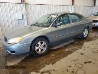 ✅ 2005 Ford Taurus SE • VIN: 1FAFP53235A204735 • Лот: 84773255. Опубликован ранее на Copart с пробегом 129 729 миль. Бесплатный доступ к архиву аукционных продаж из США и подробный отчёт об истории автомобиля на DreamBid. Изображение 1.