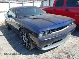 ✅ 2013 Dodge Challenger Rallye Redline • VIN: 2C3CDYAG7DH670159 • Lot: 41714619. Wystawiony na IAAI z przebiegiem 148 118 mil. Bezpłatny archiwum sprzedaży aukcyjnych z USA i szczegółowy raport historii pojazdu na DreamBid. Zdjęcie 1.