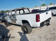 ✅ 2005 Chevrolet Silverado 2500HD LS • VIN: 1GCHK23295F869738 • Lot: 39714798. Wystawiony na IAAI z przebiegiem Nie podano. Bezpłatny archiwum sprzedaży aukcyjnych z USA i szczegółowy raport historii pojazdu na DreamBid. Zdjęcie 3.