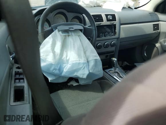 ✅ 2008 Dodge Avenger SXT • VIN: 1B3LC56K88N153588 • Лот: 73512694. Опубликован ранее на Copart с пробегом Не указан. Бесплатный доступ к архиву аукционных продаж из США и подробный отчёт об истории автомобиля на DreamBid. Изображение 8.