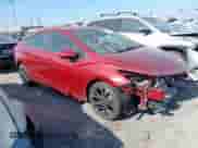 2019 Chevrolet Cruze Premier z VIN 1G1BF5SM2K7130305, wystawiony jako IAAI lot #42581601 z przebiegiem 15 743 mil mil oraz . Historia ofert i sprzedaży dostępna na DreamBid. Obrazek 1.