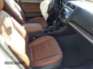 ✅ 2019 Subaru Outback Touring • VIN: 4S4BSETC1K3392599 • Lot: 43679875. Wystawiony na IAAI z przebiegiem 67 077 mil. Bezpłatny archiwum sprzedaży aukcyjnych z USA i szczegółowy raport historii pojazdu na DreamBid. Zdjęcie 5.