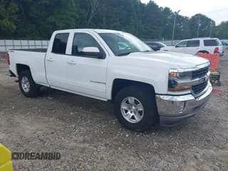 ✅ 2018 Chevrolet Silverado 1500 LT • VIN: 1GCVKREH4JZ176288 • Лот: 42528525. Опубликован ранее на IAAI с пробегом 115 000 миль. Бесплатный доступ к архиву аукционных продаж из США и подробный отчёт об истории автомобиля на DreamBid. Изображение 1.