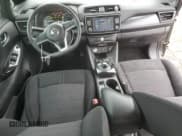 ✅ 2020 Nissan LEAF SV • VIN: 1N4AZ1CP5LC306242 • Lot: 85563645. Wystawiony na Copart z przebiegiem 39 200 mil. Bezpłatny archiwum sprzedaży aukcyjnych z USA i szczegółowy raport historii pojazdu na DreamBid. Zdjęcie 8.