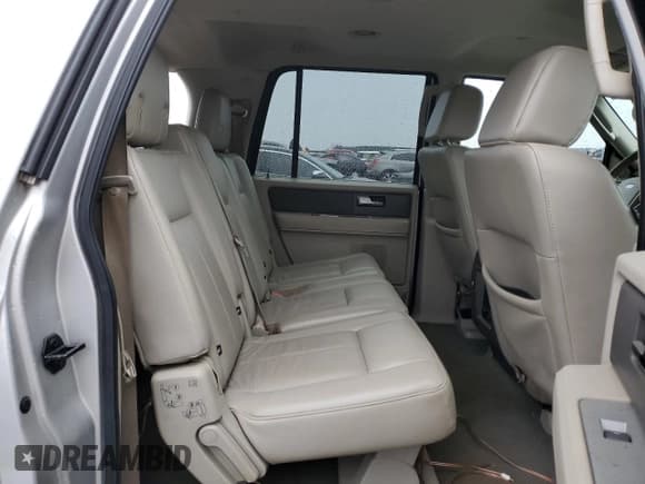 ✅ 2007 Ford Expedition Max XLT • VIN: 1FMFK16547LA85099 • Лот: 48208125. Опубликован ранее на Copart с пробегом 263 197 миль. Бесплатный доступ к архиву аукционных продаж из США и подробный отчёт об истории автомобиля на DreamBid. Изображение 11.