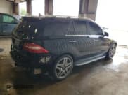 ✅ 2014 Mercedes-Benz M 63 AMG • VIN: 4JGDA7EB6EA357360 • Лот: 57241045. Опубликован ранее на Copart с пробегом 141 531 миль. Бесплатный доступ к архиву аукционных продаж из США и подробный отчёт об истории автомобиля на DreamBid. Изображение 3.