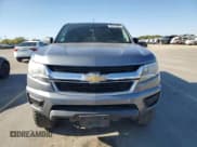 ✅ 2019 Chevrolet Colorado 2WD Work Truck • VIN: 1GCHSBEA2K1235958 • Lot: 85319555. Wystawiony na Copart z przebiegiem 82 876 mil. Bezpłatny archiwum sprzedaży aukcyjnych z USA i szczegółowy raport historii pojazdu na DreamBid. Zdjęcie 5.