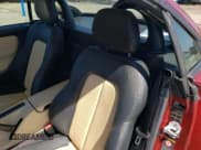 ✅ 2001 Mercedes-Benz SLK 230/320 • VIN: WDBKK65F41F197285 • Lot: 65163685. Wystawiony na Copart z przebiegiem 81 450 mil. Bezpłatny archiwum sprzedaży aukcyjnych z USA i szczegółowy raport historii pojazdu na DreamBid. Zdjęcie 10.