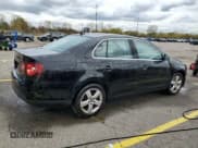 ✅ 2009 Volkswagen Jetta SE • VIN: 3VWRM71K29M024537 • Lot: 85837855. Wystawiony na Copart z przebiegiem 123 831 mil. Bezpłatny archiwum sprzedaży aukcyjnych z USA i szczegółowy raport historii pojazdu na DreamBid. Zdjęcie 3.