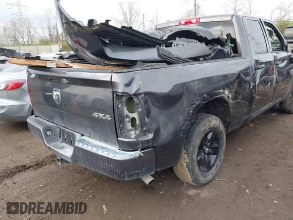 2019 Ram 1500 Tradesman with VIN 1C6RR7FG0KS534933, listed as a IAAI auction lot 41845978 with 82,600 mi miles and . Bid and sale history available at DreamBid. Image 4.