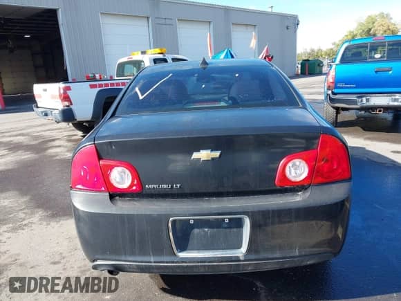 2012 Chevrolet Malibu 2LT z VIN 1G1ZD5EU4CF123265, wystawiony jako IAAI lot #43399908 z przebiegiem 146 993 mil mil oraz . Historia ofert i sprzedaży dostępna na DreamBid. Obrazek 16.