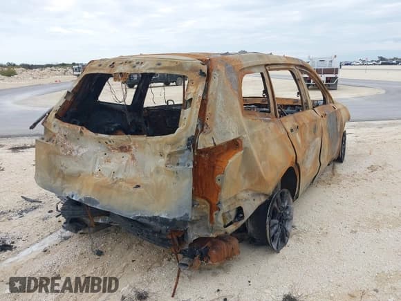 ✅ 2024 Cadillac XT6 FWD Luxury • VIN: 1GYKPAR47RZ712556 • Lot: 40646808. Listed on IAAI with Not provided. Free auction sales archive from the USA and detailed vehicle history report at DreamBid. Image 4.