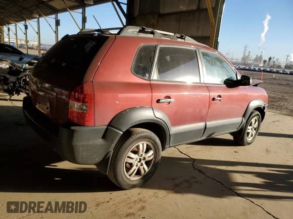 ✅ 2008 Hyundai Tucson SE • VIN: KM8JN12D88U863611 • Lot: 41410755. Wystawiony na Copart z przebiegiem 152 785 mil mil. Skorzystaj z bezpłatnego archiwum sprzedaży aukcyjnych z USA i zobacz szczegółowy raport historii pojazdu na DreamBid. Zdjęcie 3.