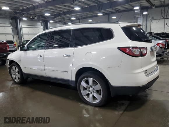 ✅ 2015 Chevrolet Traverse LTZ • VIN: 1GNKVJKD8FJ225261 • Lot: 62008235. Wystawiony na Copart z przebiegiem 199 244 mil. Bezpłatny archiwum sprzedaży aukcyjnych z USA i szczegółowy raport historii pojazdu na DreamBid. Zdjęcie 2.
