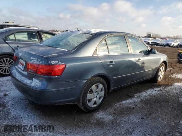 ✅ 2010 Hyundai Sonata GLS • VIN: 5NPET4AC0AH620414 • Lot: 85388554. Listed on Copart with 112,629 mi. Free auction sales archive from the USA and detailed vehicle history report at DreamBid. Image 3.